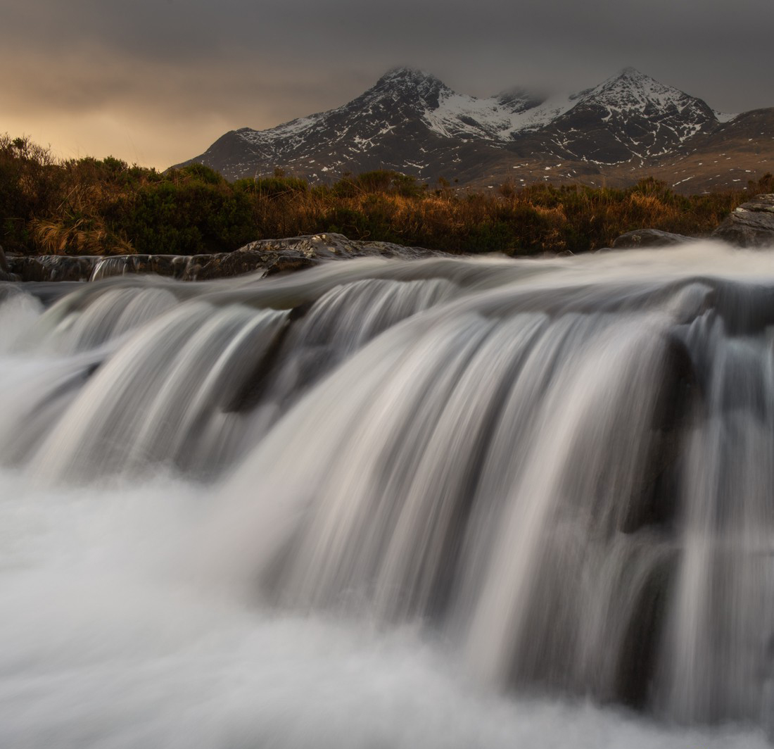 20240220220149-65d5214d0c4fc.jpg Alister Benn富有表现力的风光后期减淡和加深大师班-中英字幕