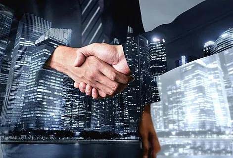 20240617130022-66703366109ff.jpg 某公众号付费文章《讲个发财好机会》拆解单月营业额千万的玄学生意